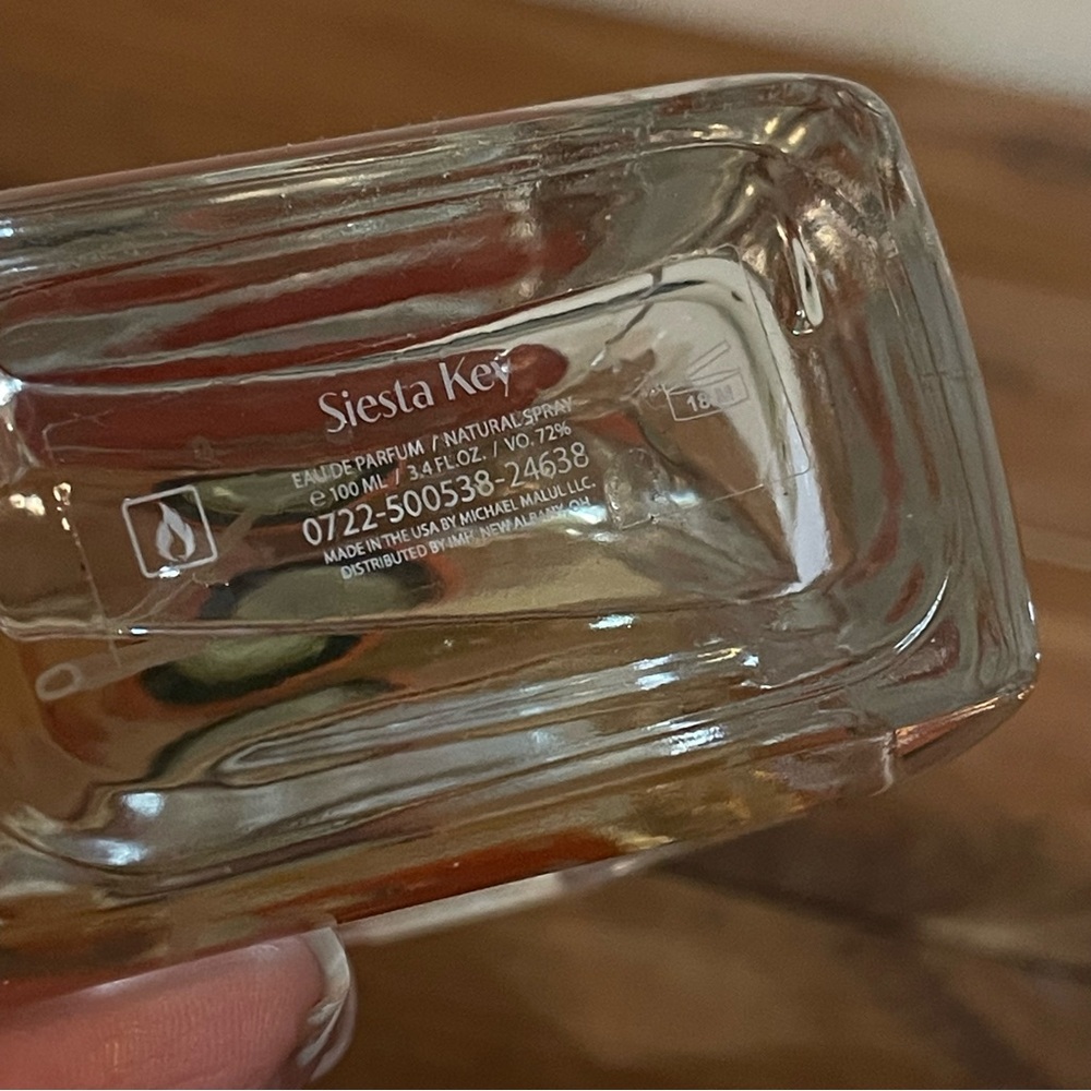 Siesta key by michael malul 3.4 Eau De Parfum spray for woman (95% Full) - Picture 7 of 9